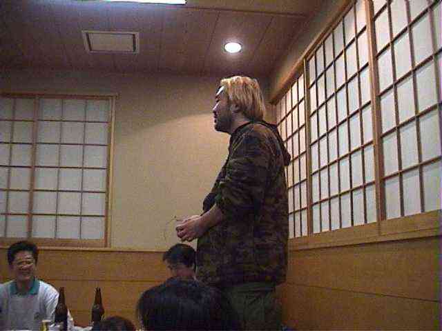 ��H�@���A