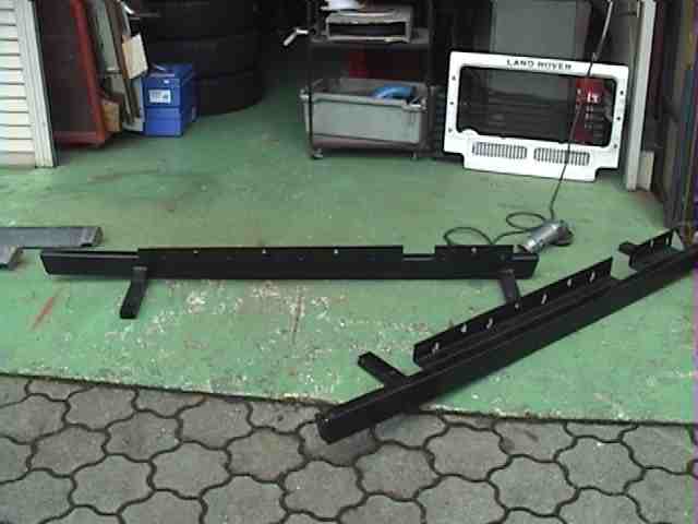 �T�C�h�V���K�[�h