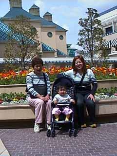 �A���o�T�_�[�z�e������